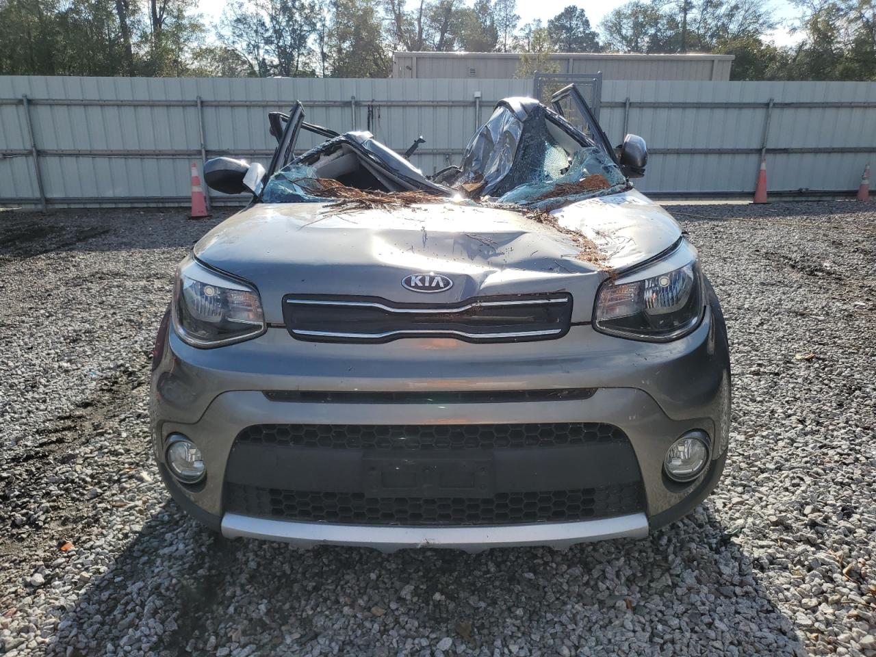 Lot #3033166195 2017 KIA SOUL +