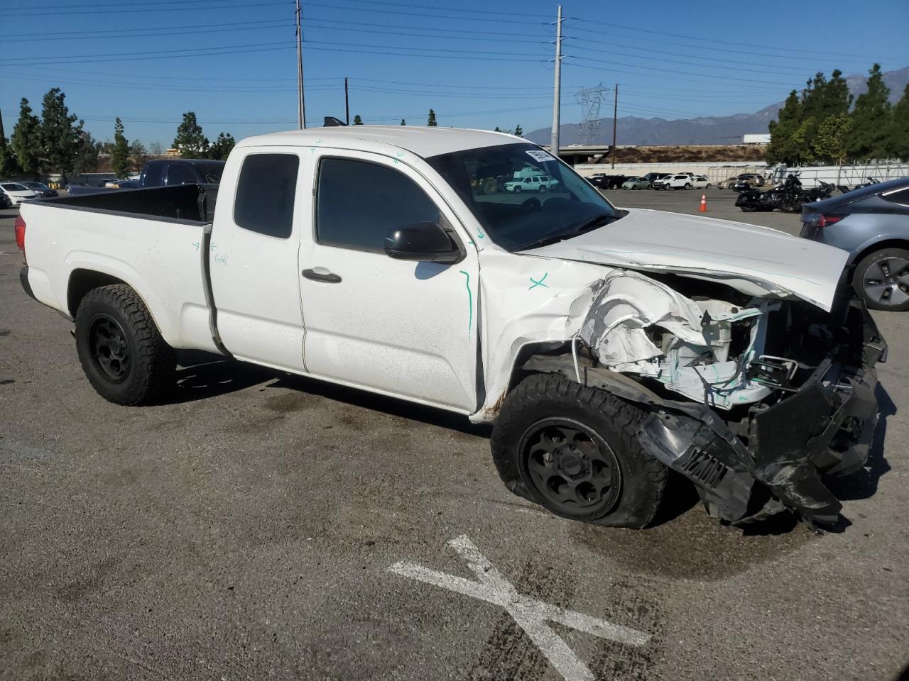 Lot #3033082000 2017 TOYOTA TACOMA ACC