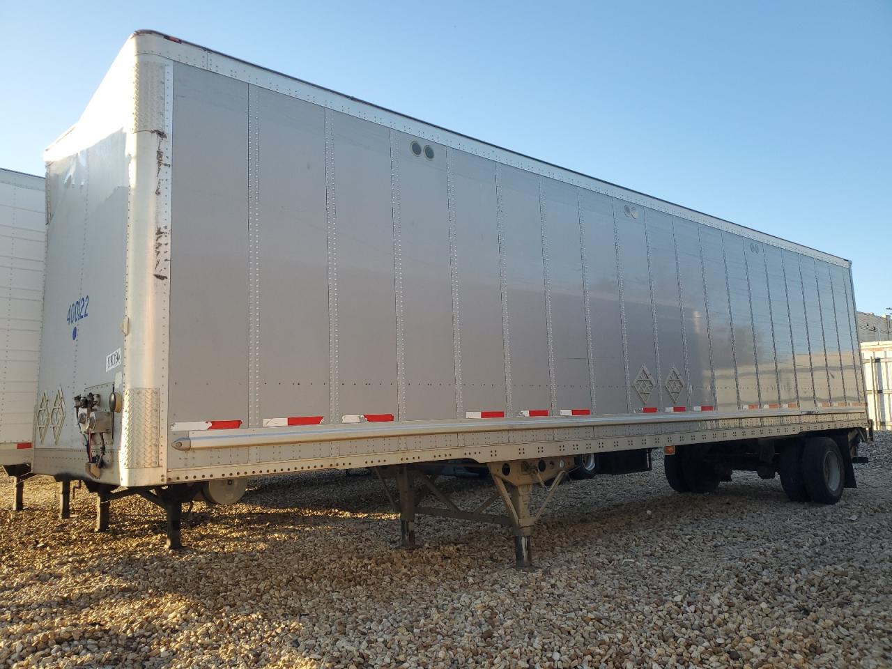 Lot #3006192450 2014 WABASH TRAILER