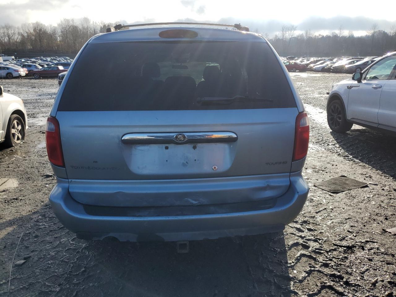 Lot #3034375093 2006 CHRYSLER TOWN & COU