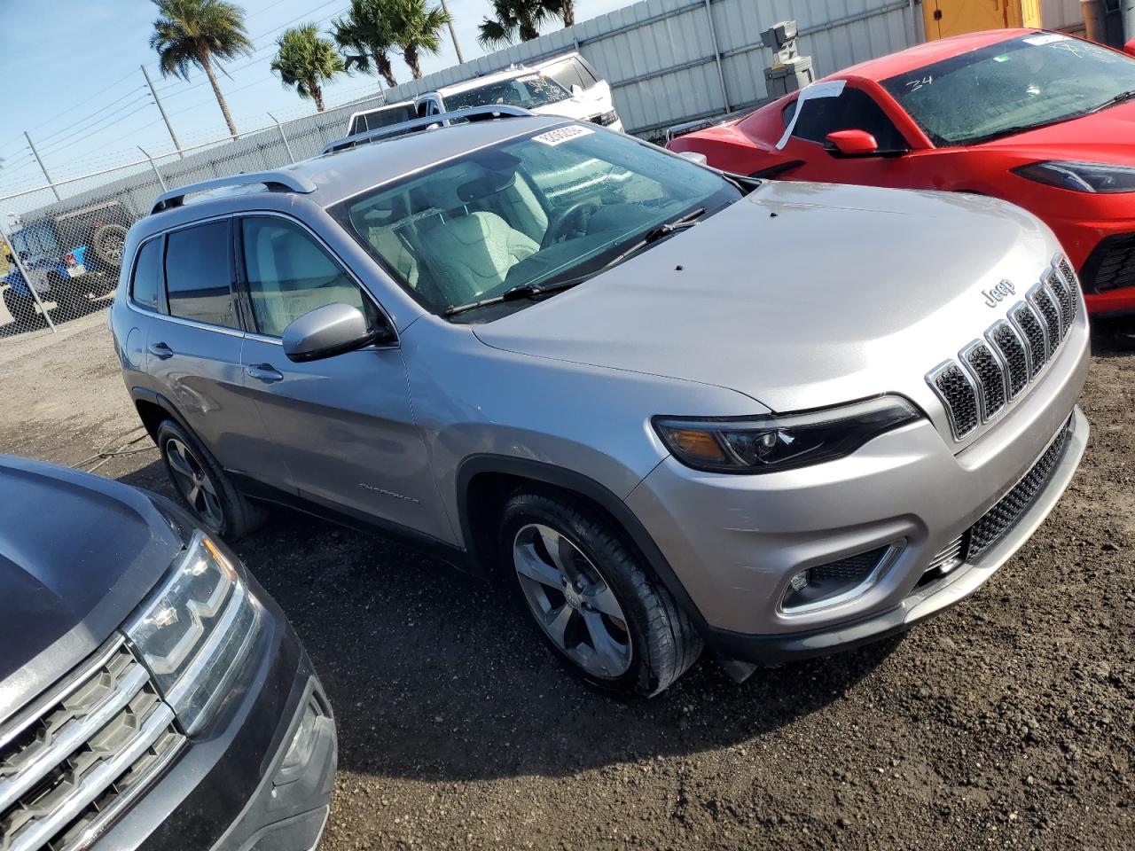 Lot #2994031952 2019 JEEP CHEROKEE L