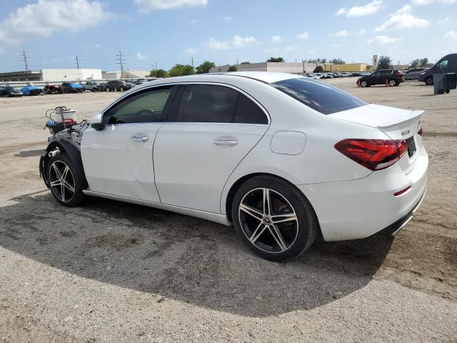 MERCEDES-BENZ A 220 2019 white  gas WDD3G4EB1KW025960 photo #3