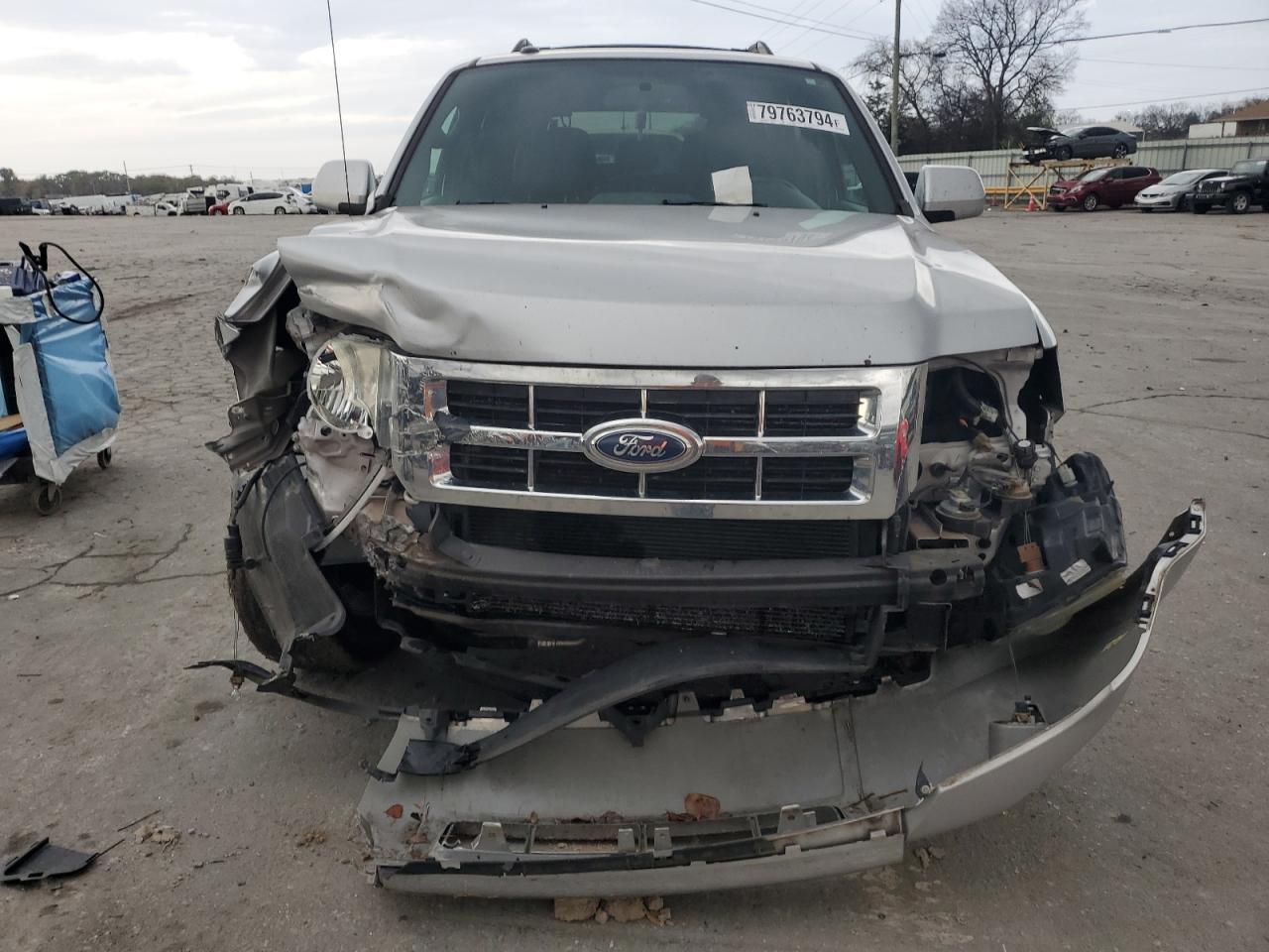 Lot #2986948868 2011 FORD ESCAPE LIM