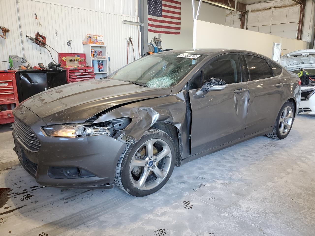  Salvage Ford Fusion