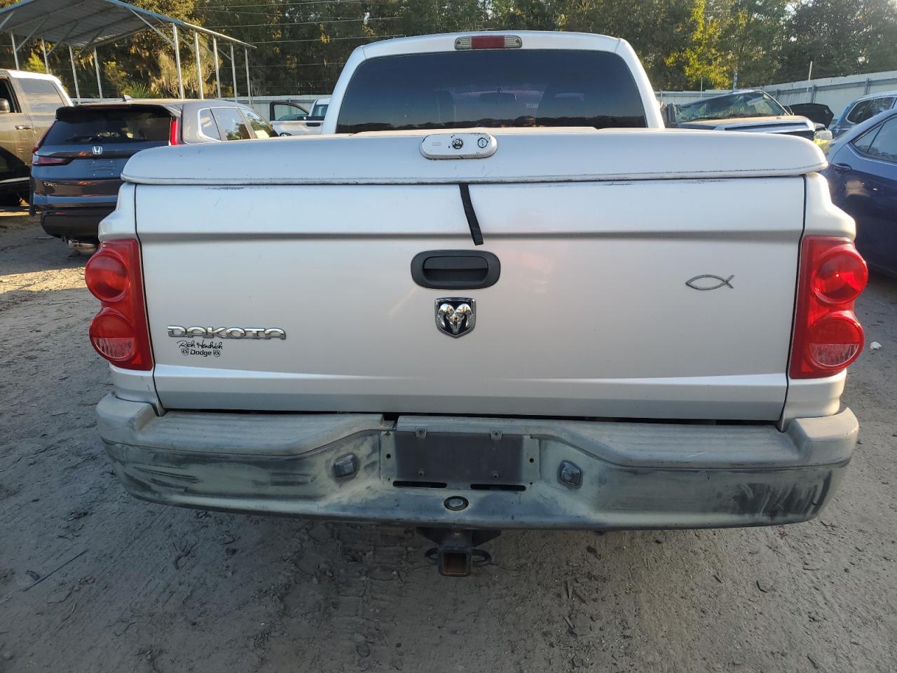 Lot #3033074986 2006 DODGE DAKOTA QUA