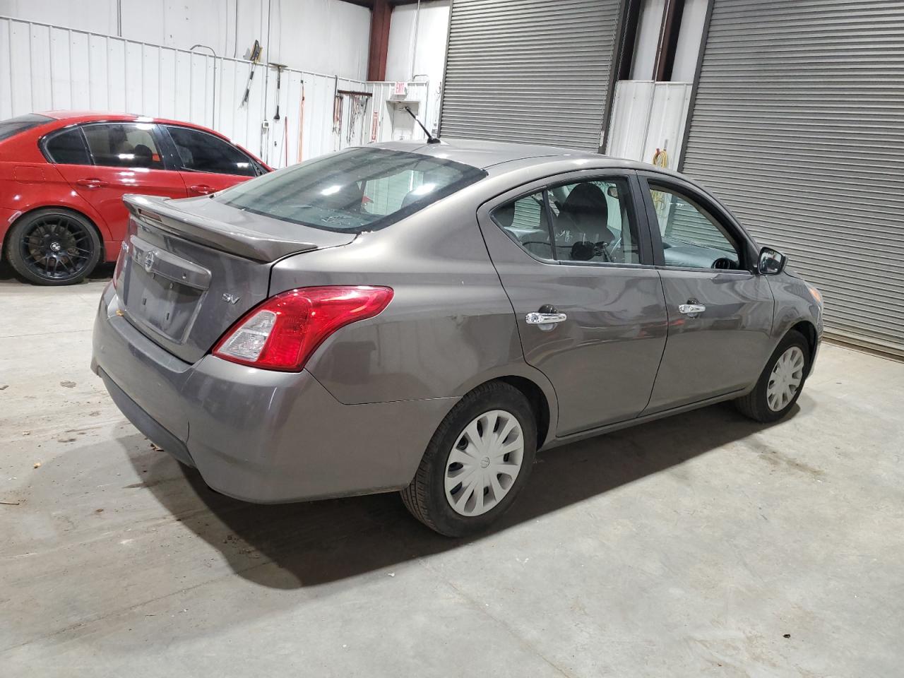 Lot #3024672643 2017 NISSAN VERSA S