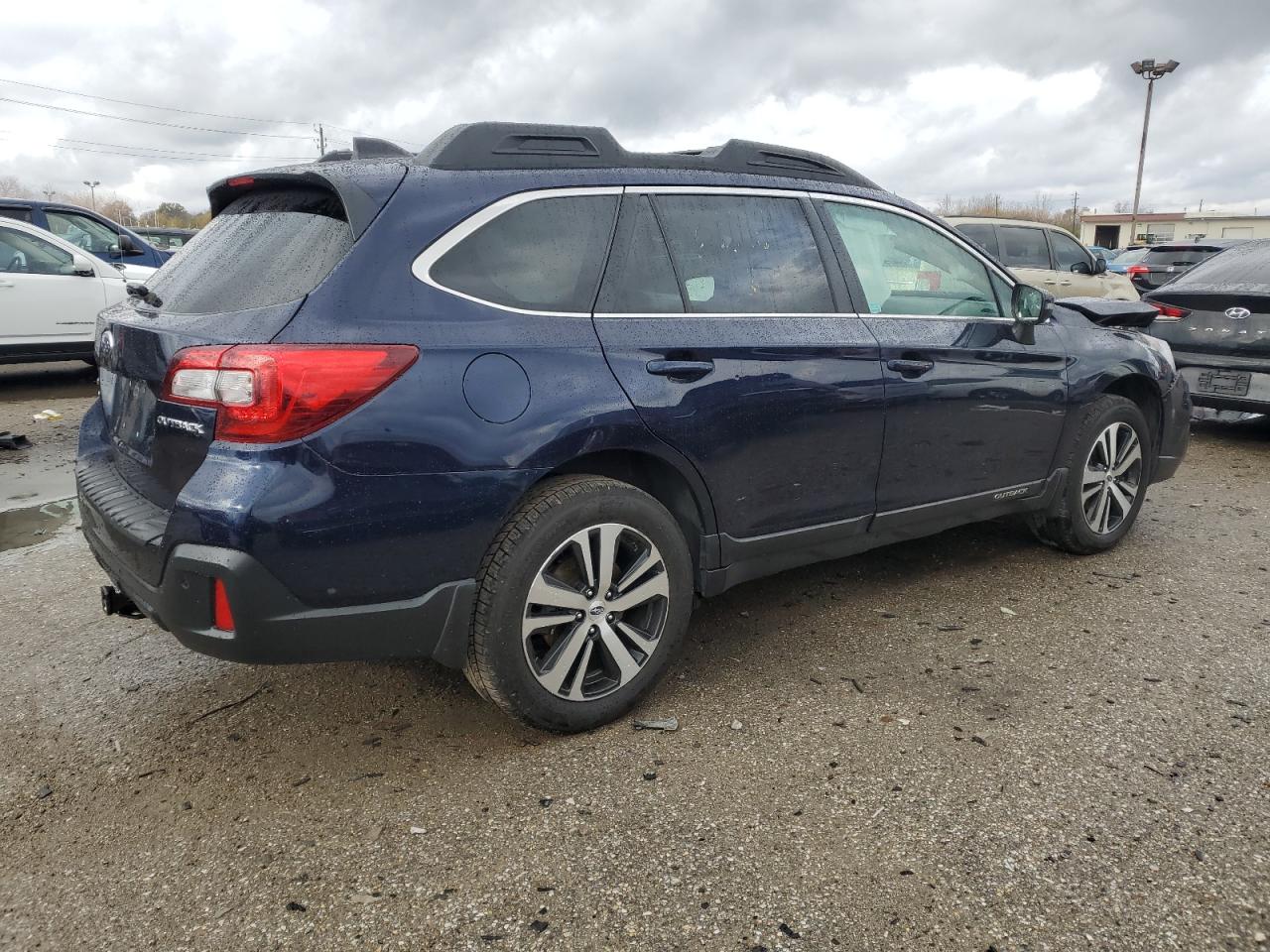 Lot #2994113273 2018 SUBARU OUTBACK 2.