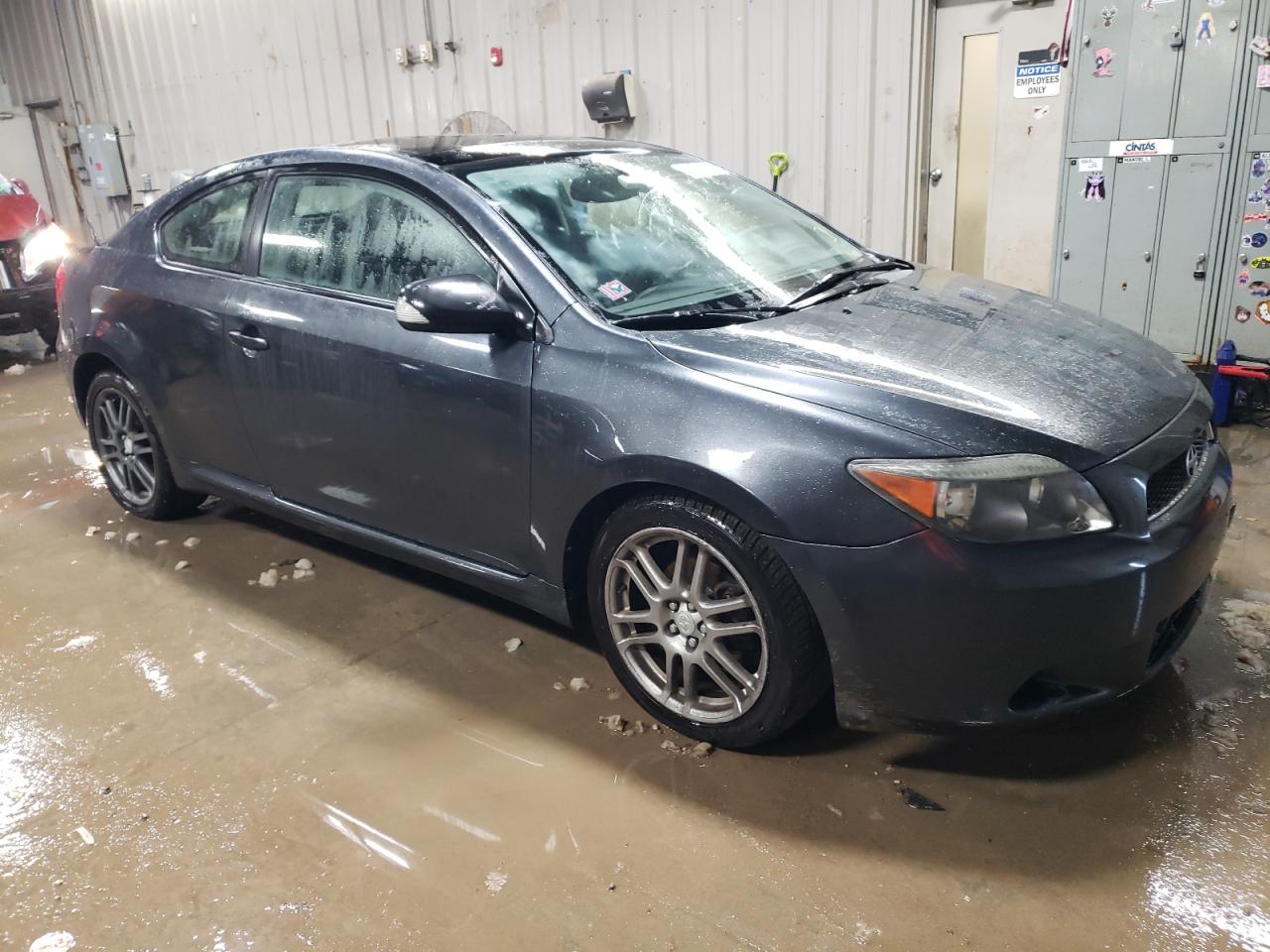 Lot #3009114338 2006 TOYOTA SCION TC