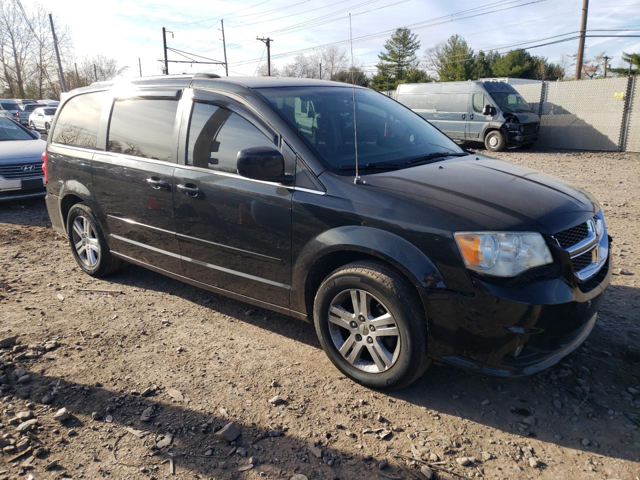 Lot #3044717291 2011 DODGE GRAND CARA