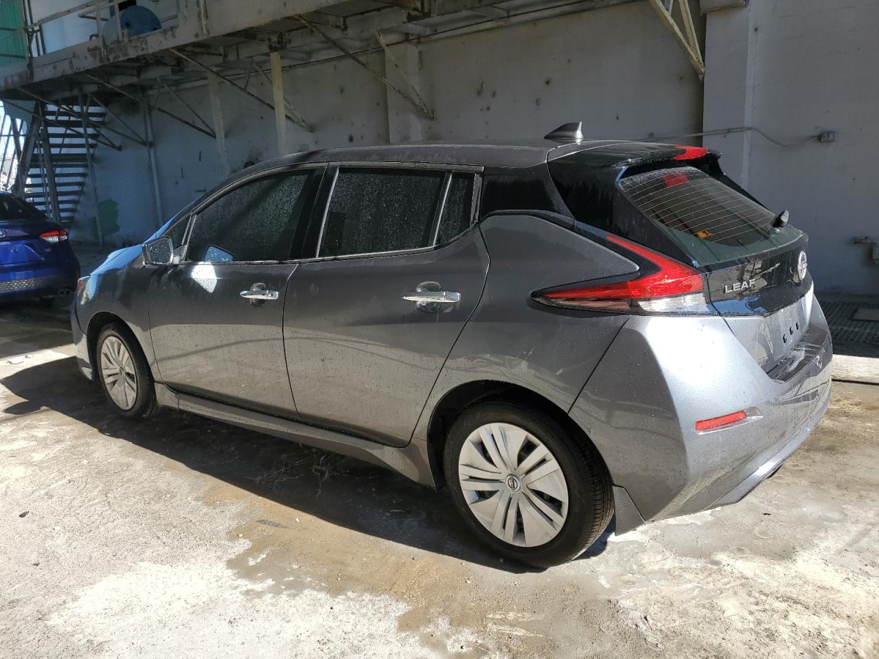 Lot #3041772413 2023 NISSAN LEAF S