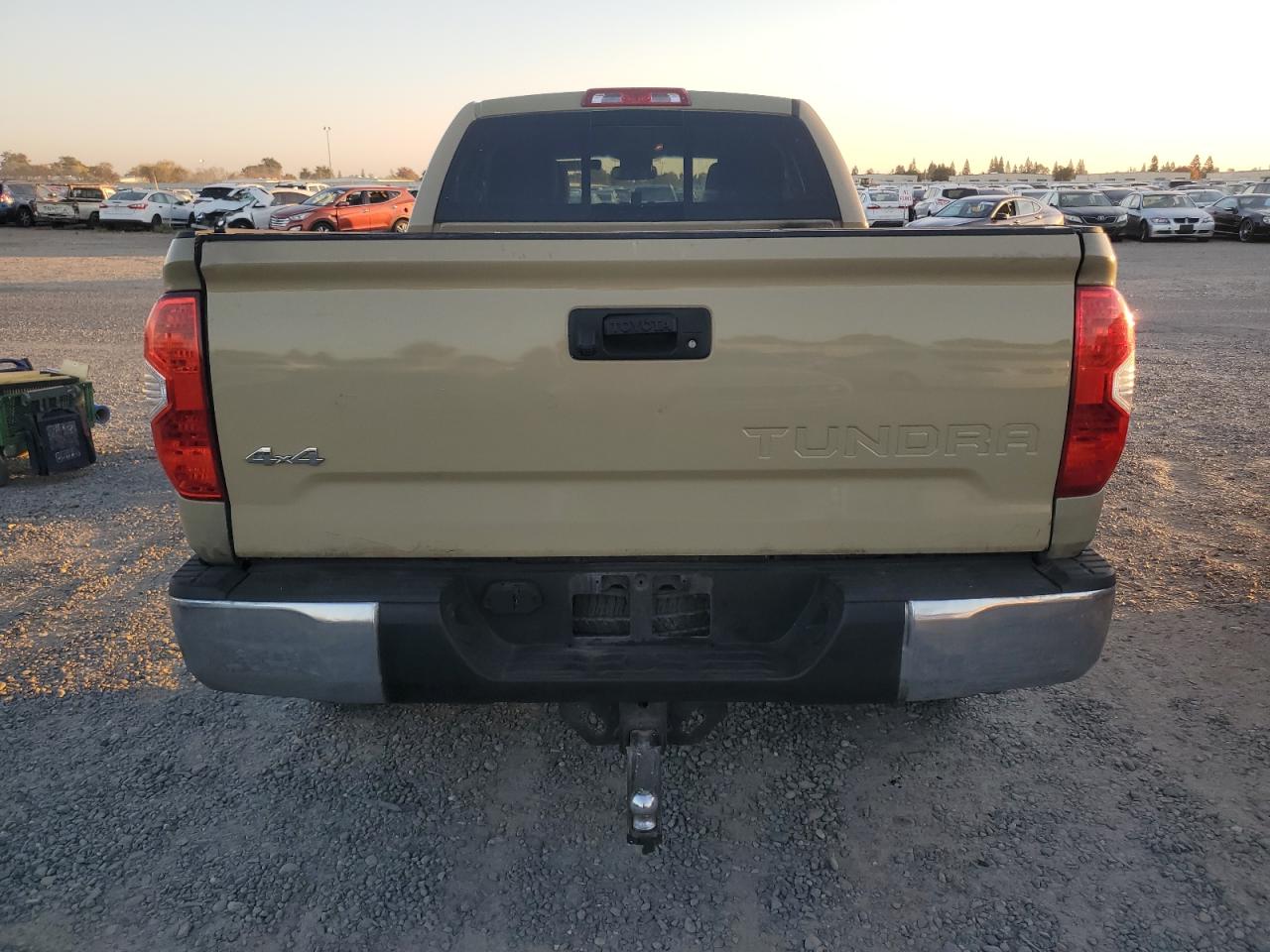 Lot #2962458734 2017 TOYOTA TUNDRA DOU