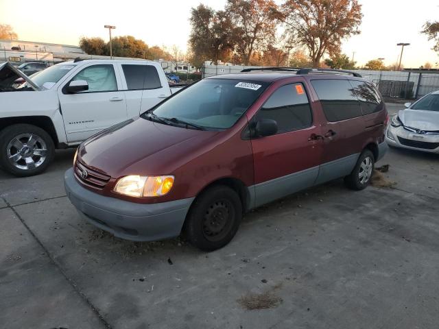 TOYOTA SIENNA CE