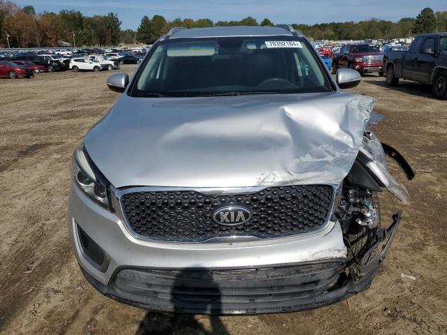 2016 KIA SORENTO LX - 5XYPG4A54GG122019