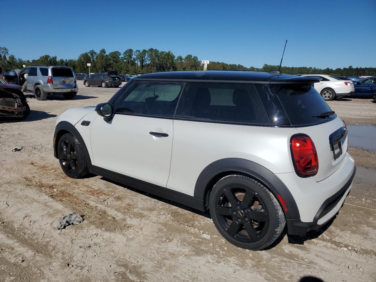 Lot #2991592155 2024 MINI COOPER S