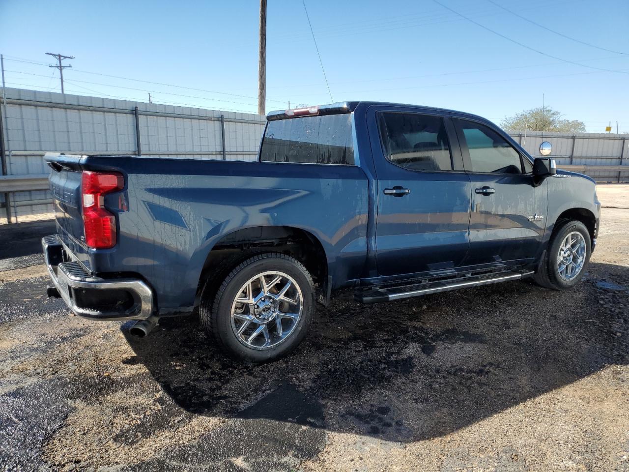 Lot #3029399679 2019 CHEVROLET 1500 SILVE