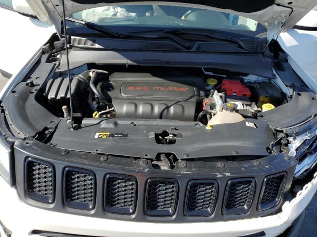 VIN 3C4NJCBB4KT820123 2019 JEEP COMPASS no.11