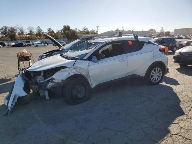 2020 TOYOTA C-HR XLE #3030462458