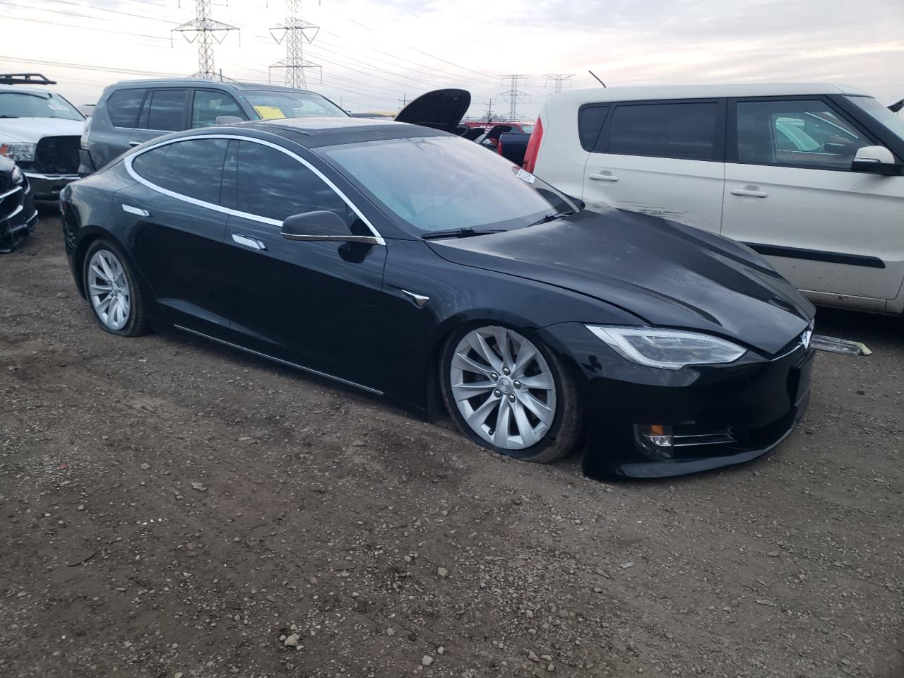 Lot #3023384281 2017 TESLA MODEL S