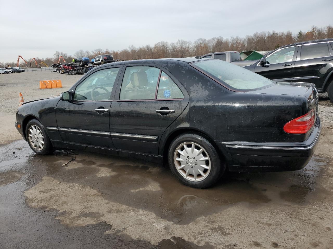 Lot #3020678989 2000 MERCEDES-BENZ E 320