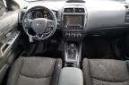 MITSUBISHI OUTLANDER photo