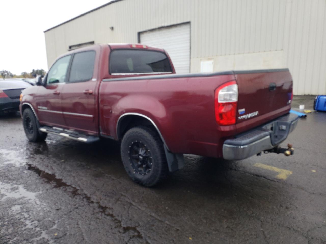 Lot #2960366734 2004 TOYOTA TUNDRA DOU