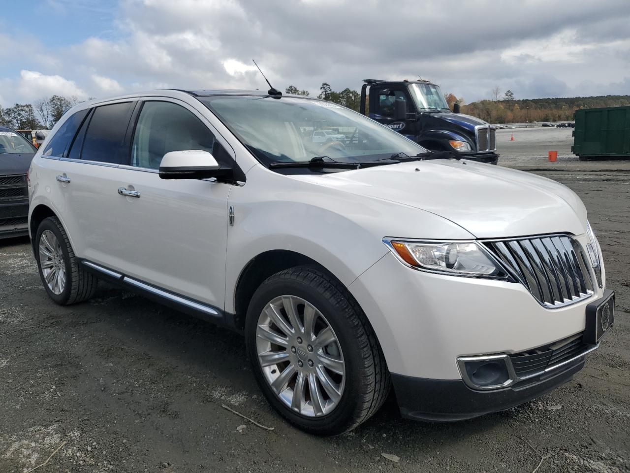 Lot #2970004959 2013 LINCOLN MKX