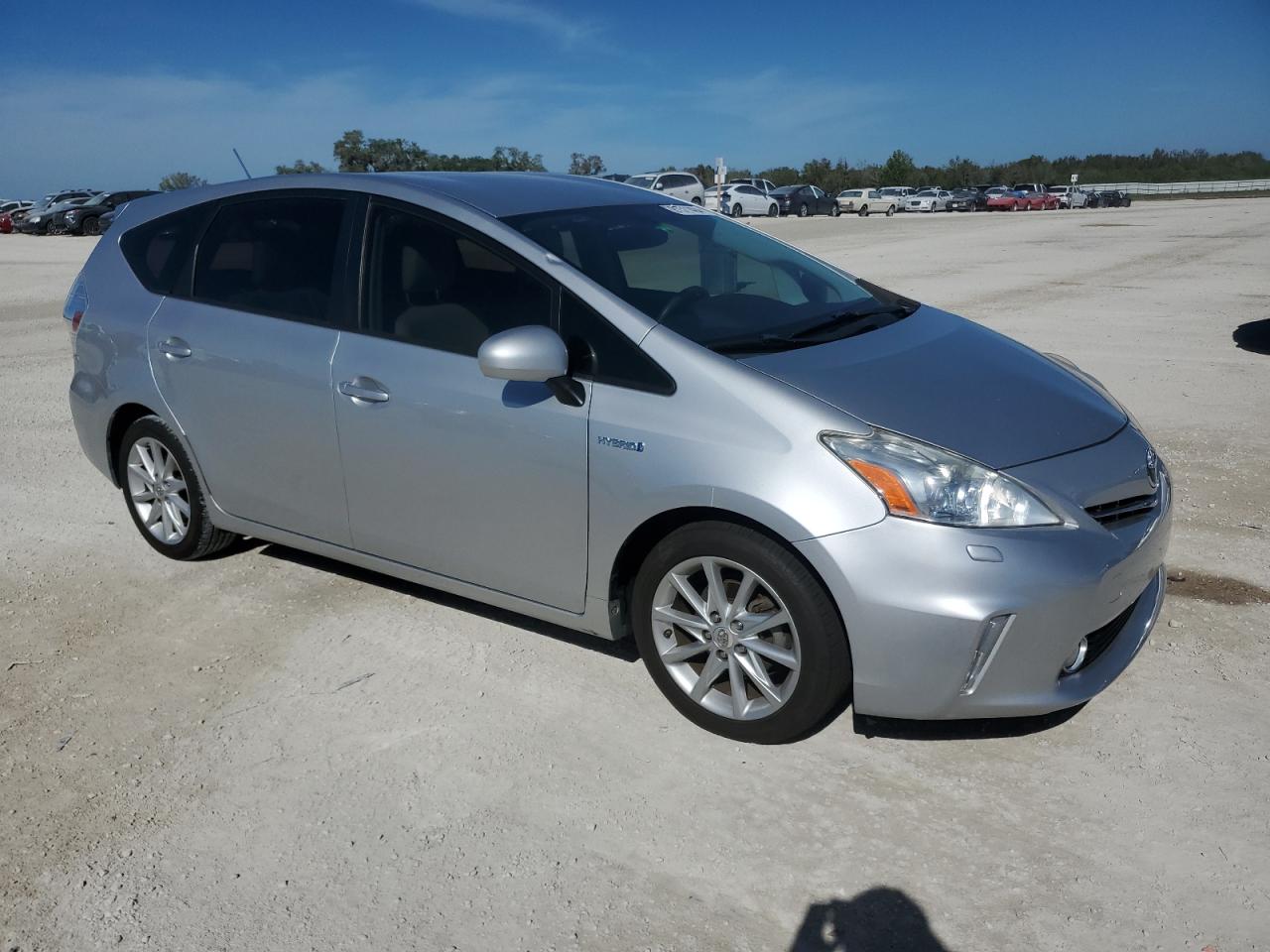 Lot #2994245962 2012 TOYOTA PRIUS V