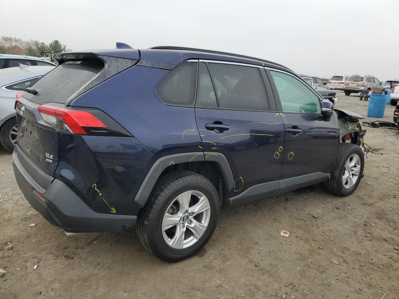 Lot #3030635122 2019 TOYOTA RAV4 XLE