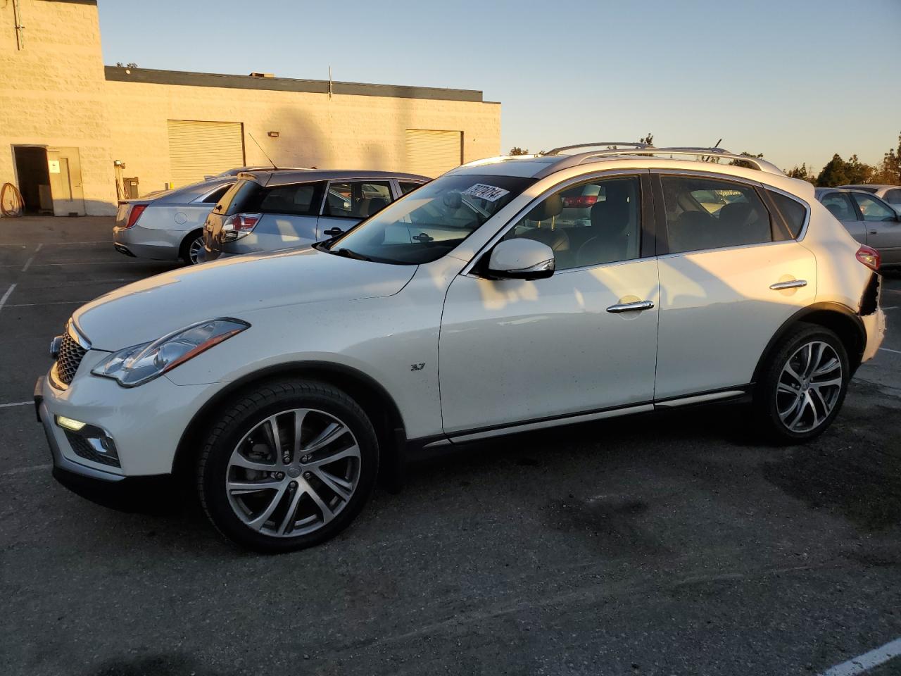 Lot #3033082002 2016 INFINITI QX50