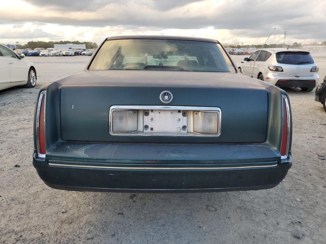 Lot #2993999305 1997 CADILLAC DEVILLE CO