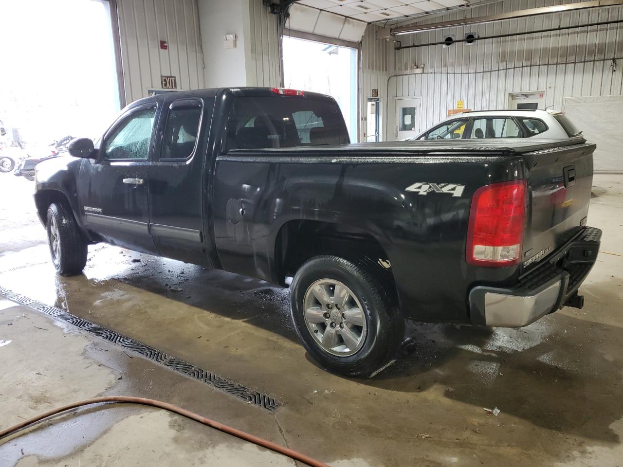 Lot #3029663112 2011 GMC SIERRA K15