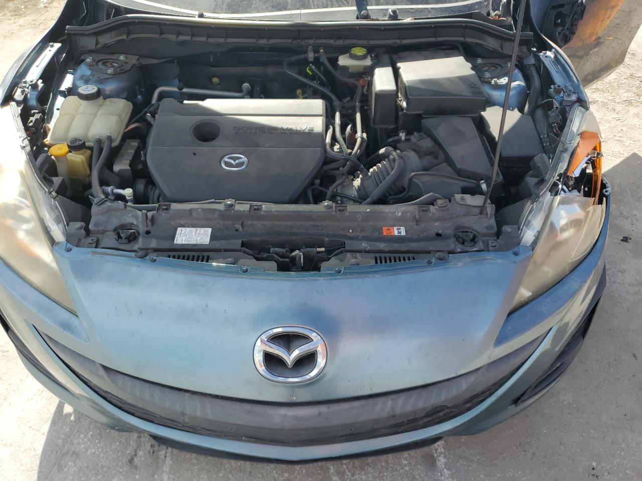 Lot #2998264454 2010 MAZDA 3 I