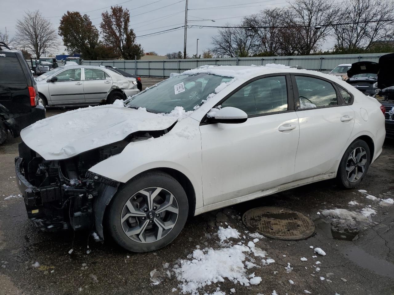  Salvage Kia Forte