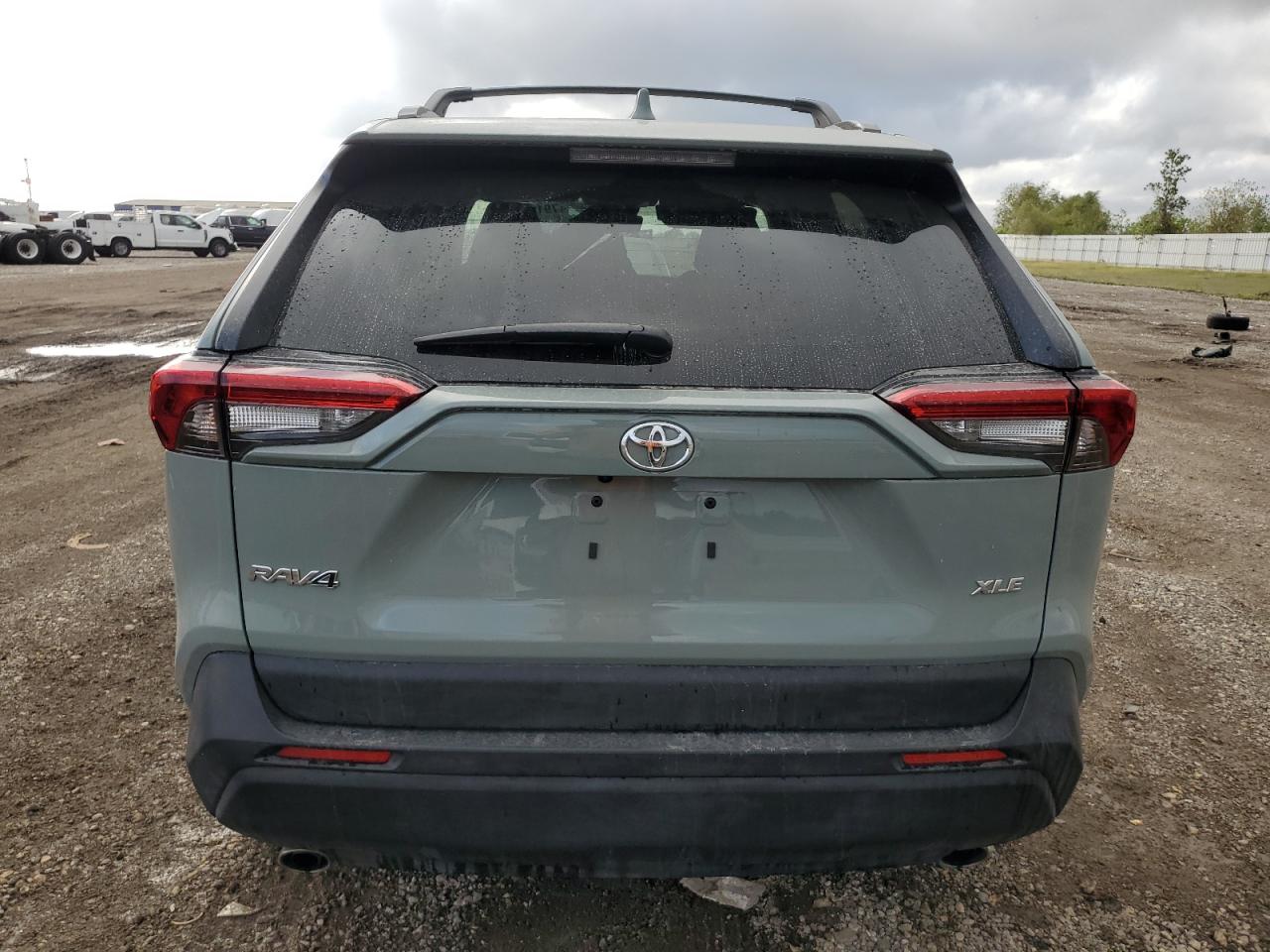 Lot #3026306459 2023 TOYOTA RAV4 XLE P