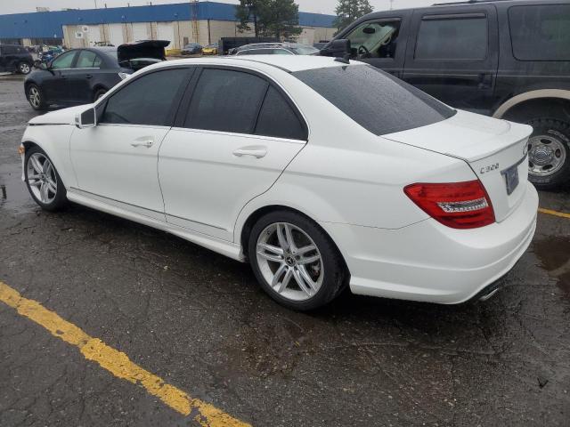 VIN WDDGF8AB5DR256928 2013 MERCEDES-BENZ C-CLASS no.2