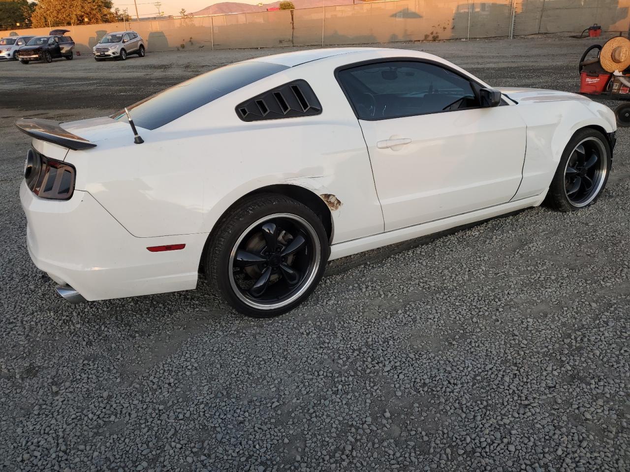 Lot #3030670102 2013 FORD MUSTANG