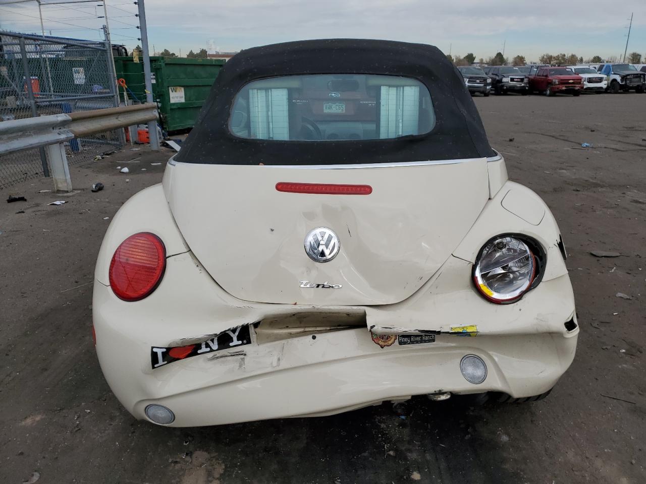 Lot #3024672585 2004 VOLKSWAGEN NEW BEETLE