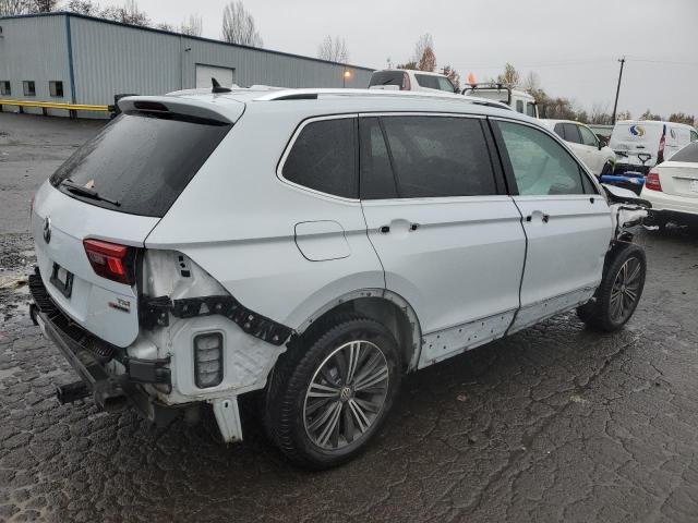 2018 VOLKSWAGEN TIGUAN SE - 3VV2B7AX9JM205212
