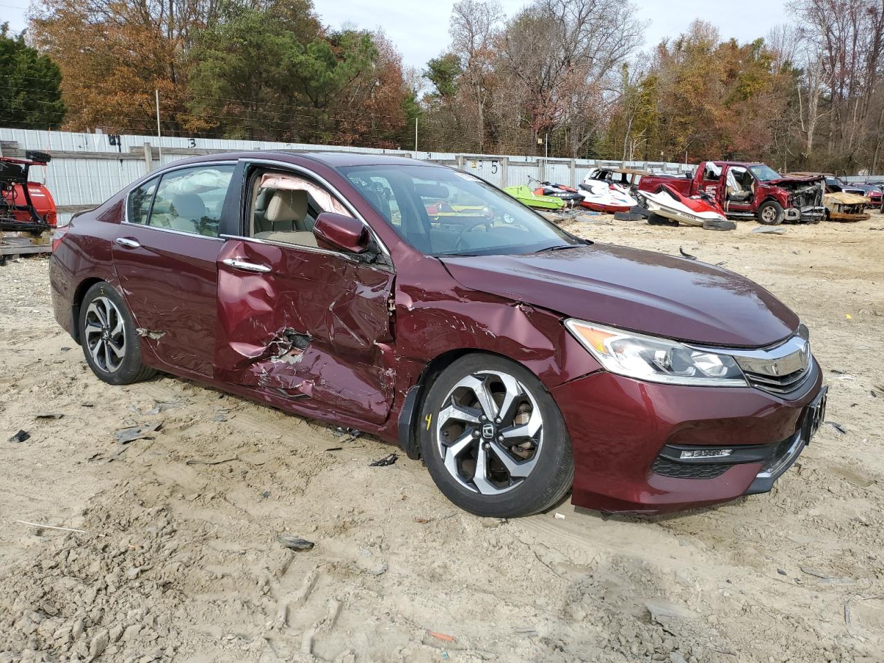 Lot #3033328819 2017 HONDA ACCORD EX