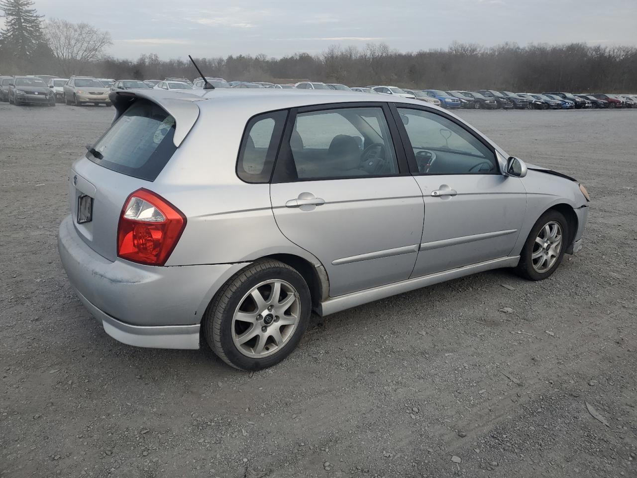 Lot #2991667014 2005 KIA SPECTRA5