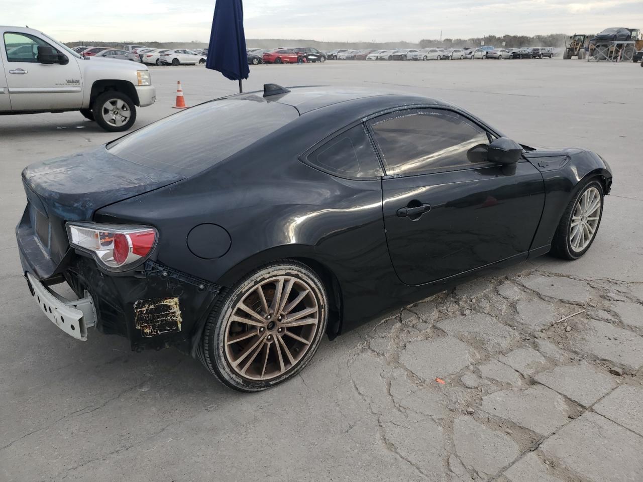 Lot #3009084339 2015 TOYOTA SCION FR-S