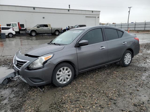 NISSAN VERSA S 2019 gray  gas 3N1CN7AP9KL838118 photo #1