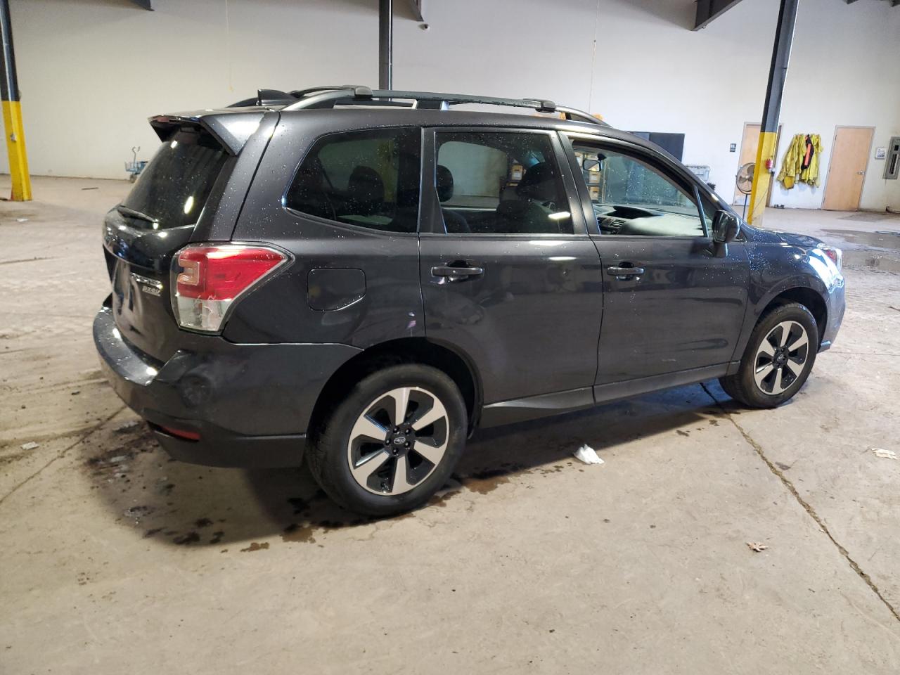 Lot #2987028793 2017 SUBARU FORESTER 2