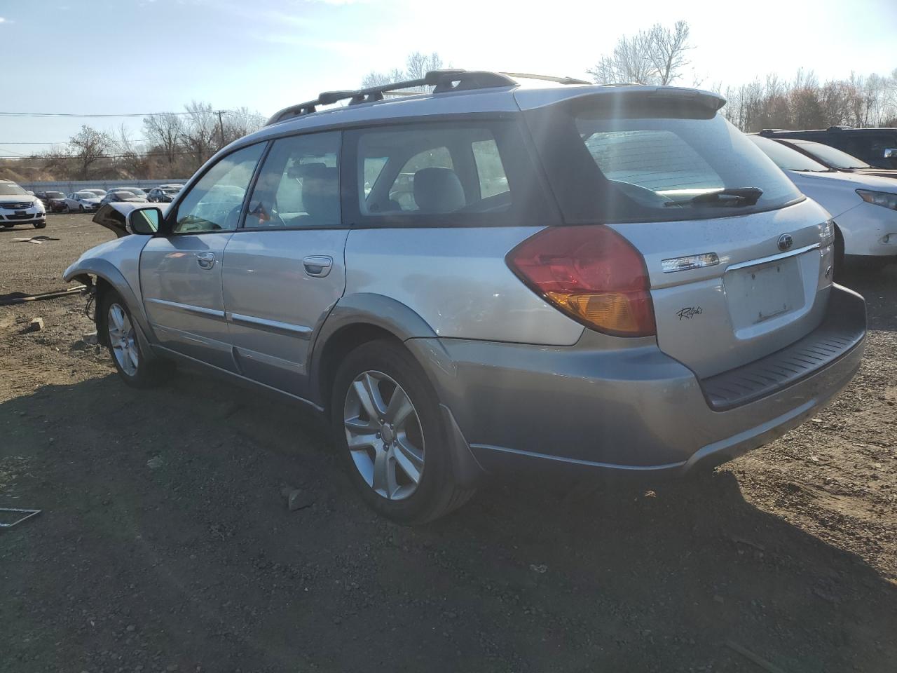 Lot #2976336035 2007 SUBARU OUTBACK OU