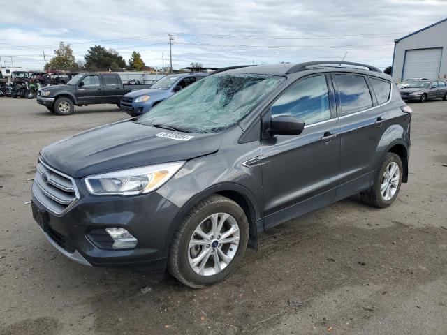 Global Auto Auctions: 2018 FORD ESCAPE SE