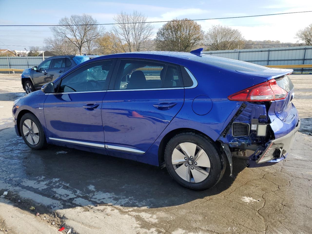 Lot #3030676095 2020 HYUNDAI IONIQ SE