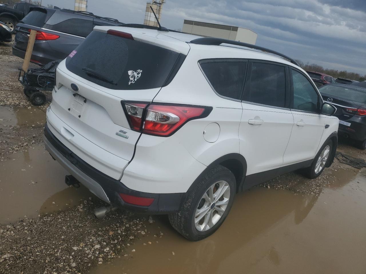 Lot #2991978353 2017 FORD ESCAPE SE