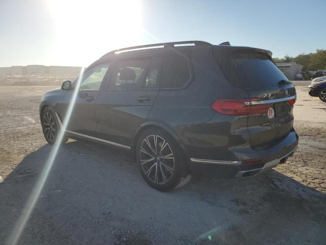 VIN 5UXCW2C06M9H26497 2021 BMW X7 no.2