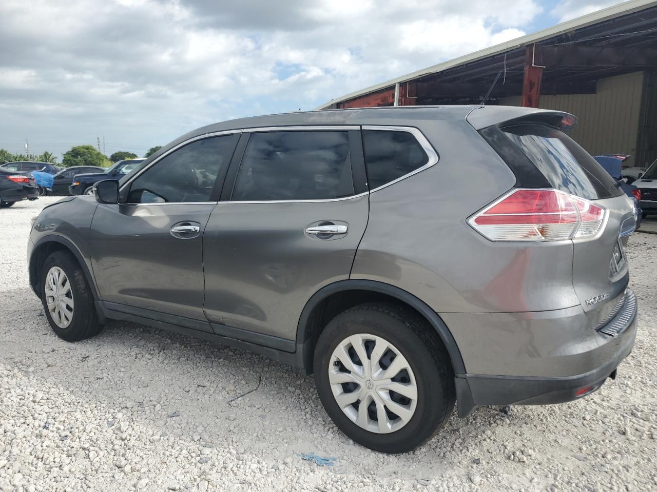 Lot #2991722110 2015 NISSAN ROGUE S