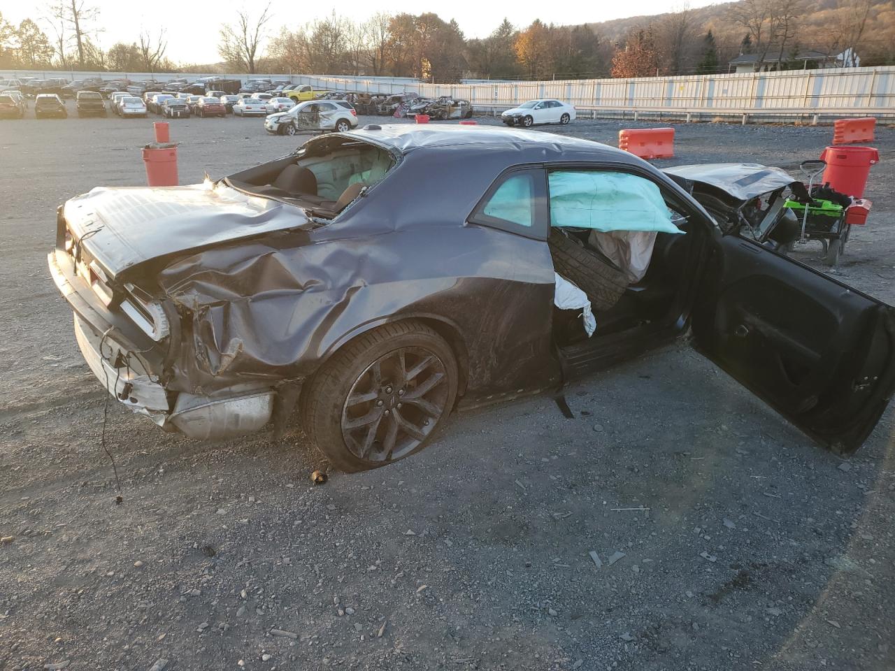 Lot #2993339845 2022 DODGE CHALLENGER